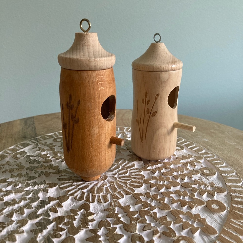 Ornamental Wooden Hummingbird Houses Bundle of 2 with Hangers Carved Leaf Design